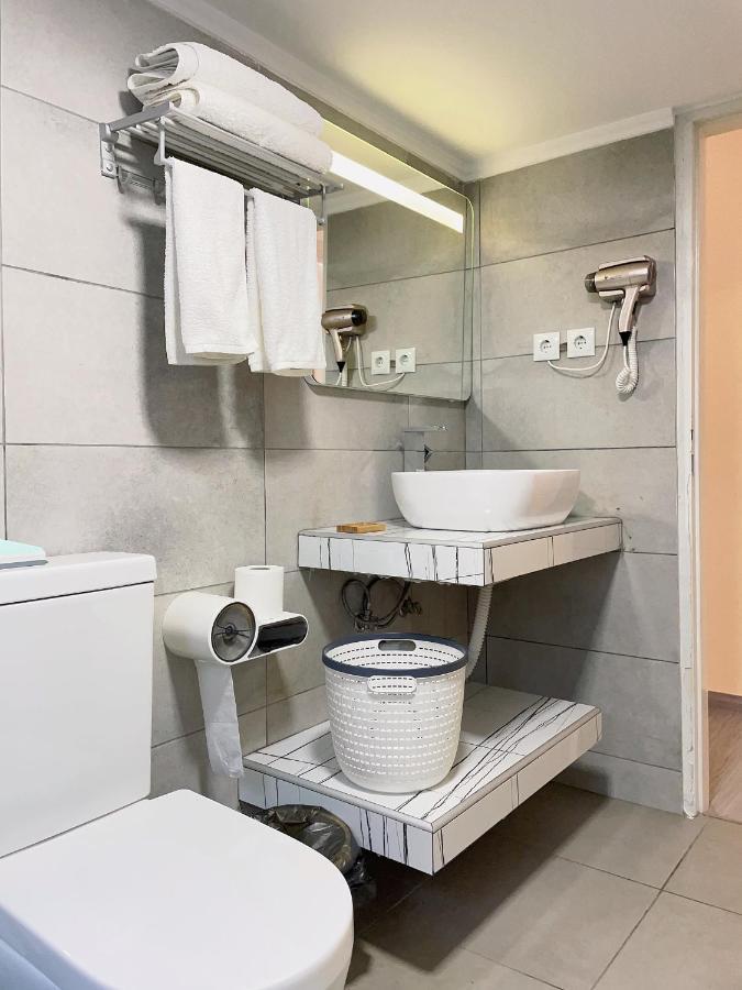 Uoohome7 Garden One Bedroom Atena Exterior foto