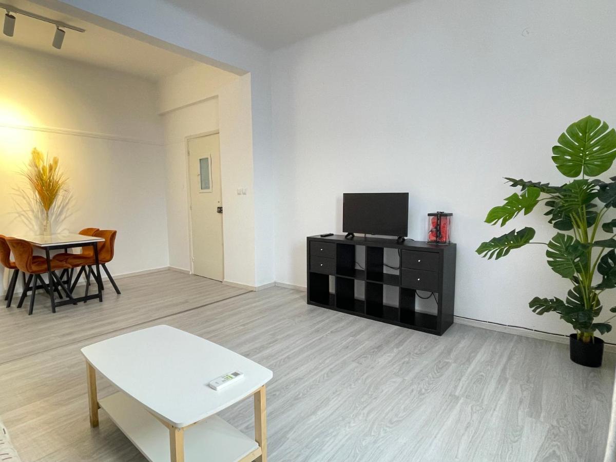 Uoohome7 Garden One Bedroom Atena Exterior foto